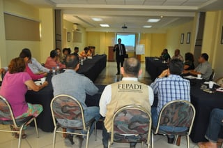 Cita. Personal de Fepade se reunió con ciudadanos y asociaciones para hablar de delitos electorales. (GUADALUPE MIRANDA)