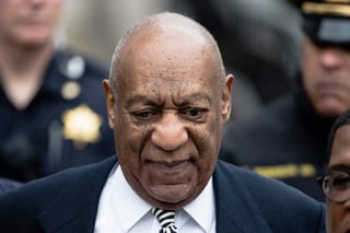 'Creo que mucho de lo que ha pasado puede perfectamente deberse a eso (al racismo)', aseguró Cosby, de 79 años, quien consideró que hay intereses de gente que quiere acabar con su carrera. (AP)