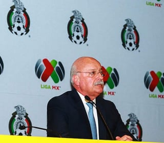 Enrique Bonilla, presidente de la Liga MX, habló con los medios al terminar la asamblea. (Cortesía)
