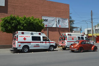 Exhorto. La Cruz Roja delegación Torreón, llama a la población a utilizar los servicios de manera adecuada ya que las llamadas en falso, evitan que se atienda una verdadera emergencia. (ANGÉLICA SANDOVAL)