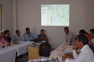 Campos Murillo aseguró que el Metrobús será una realidad en La Laguna de Durango y que las obras arrancarán pronto en el bulevar Ejército Mexicano, donde tendrá carriles preferentes para circular. (EL SIGLO DE TORREÓN)