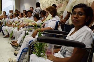 Lo logran. Las enfermeras permanecieron 23 días en huelga.