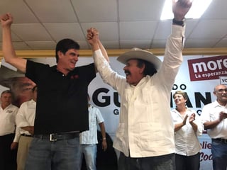 En un acto celebrado en Nueva Rosita, Coahuila, los candidatos anunciaron la decisión de sumar fuerzas para acabar con el 'PRIAN'. (EL SIGLO DE TORREÓN)