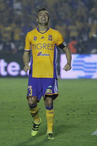 Juninho, defensa y capitán de los Tigres, afirmó que los felinos son el mejor equipo en la última década del futbol mexicano. (Archivo)