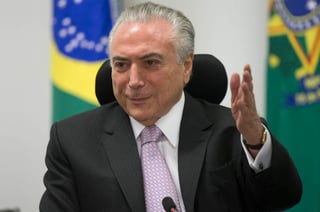 El nuevo ministro de Justicia, Torquato Jardim, deberá asumir las riendas de una cartera que, entre otras atribuciones, tiene la capacidad de nombrar al jefe de la policía federal, encargada en Brasil. (EFE)