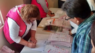 En Torreón se contarán 694 actas de la elección a gobernador. (FERNANDO COMPEÁN)