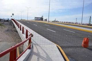Retraso. El puente vehicular Carlos Herrera-Falcón se ha retrasado por 30 días. 