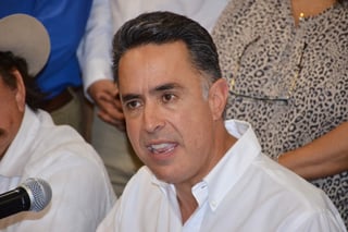 El panista explicó que a partir del domingo, una vez que se entregue la constancia de mayoría a Miguel Ángel Riquelme, del PRI, se tienen tres días para impugnar ante los tribunales. (ARCHIVO)