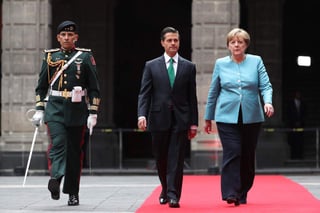 El presidente de Mexico y la canciller de la República Federal de Alemania ratificarán también en un panel interactivo, en el que responderán preguntas y harán sus comentarios finales en torno a la “Alianza para el Futuro” entre ambos países. (ARCHIVO)
