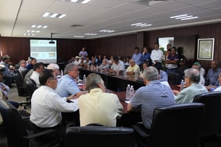 Destacan. Asegura la FND que la coordinación con la Sagarpa y Firco repercutirá positivamente en trámites de los productores. (ARCHIVO)