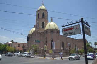 Templo. La Catedral de Nuestra Señora de Guadalupe, es uno de los inmuebles religiosos más visitados por los gomezpalatinos. (ANGÉLICA SANDOVAL)