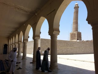 Ícono. La mezquita se destacaba por su minarete inclinado, conocido como Al Hadba, 'el jorobado'.