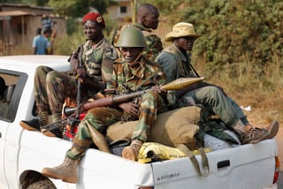 Sin efecto. El Gobierno firmó un pacto con las milicias cristianas de Coordinación anti-Balaka y la coalición rebelde Seleka.