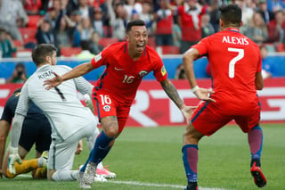 Martín Rodríguez consiguió el empate para la selección chilena. Chile empata y  va ante Portugal