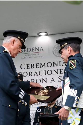La ceremonia fue presidida por el secretario de la Defensa Nacional, Salvador Cienfuegos Zepeda. (EL UNIVERSAL)