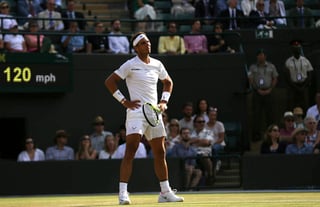 
Rafael Nadal no pudo avanzar a los cuartos de final de Wimbledon luego de perder 3-6, 4-6, 6-3, 6-4, 13-15 ante Gilles Muller. (AP)

