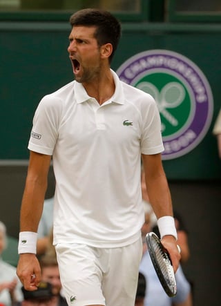 Djokovic confesó al término del encuentro, que de disputó en la pista central del All Englad Tennis Club, sentirse 'muy contento' y pensando ya 'en su próximo partido'.
