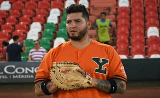 Ricky Álvarez batea .295 en 22 juegos con los Leones de Yucatán. Ricky quisiera regresar a los Vaqueros