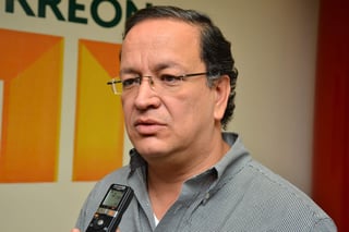 Expresó que apenas el pasado jueves 29 de junio, la Tesorería Municipal pagó la 'Ayuda Escolar' a mil 200 trabajadores sindicalizados del Ayuntamiento de Torreón con un gasto de 13 millones de pesos. (ARCHIVO)