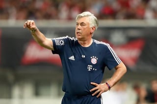 Carlo Ancelotti, director técnico del Bayern, mencionó que James Rodríguez no tiene un lugar asegurado en el cuadro titular. (Cortesía)