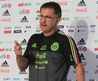 El colombiano Juan Carlos Osorio necesita ganar la Copa Oro para 'calmar las aguas'. (Archivo)