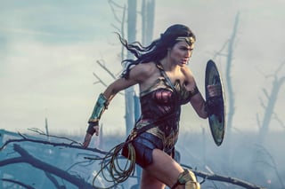 El estudio Warner Bros confirmó hoy de manera oficial, y durante su presentación en la Comic-Con de San Diego, que 'Wonder Woman' tendrá una secuela. (ARCHIVO)