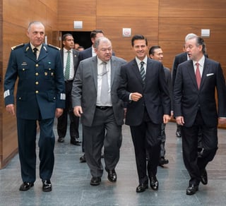 Se pasa. Se incrementó el gasto de seguridad para el presidente Enrique Peña Nieto por el gasto de asesorías .
