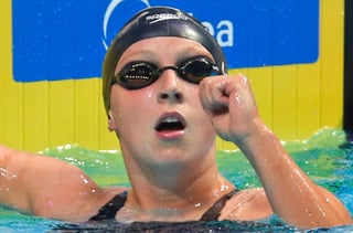 Kathy Ledecky conquistó su tercera medalla de oro en el Mundial de natación que se celebra en Budapest. (AP)