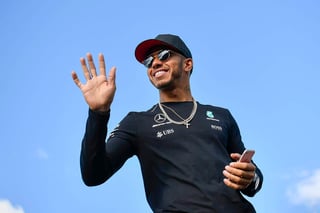 Lewis Hamilton se encuentra en el segundo lugar en el campeonato de pilotos. (AP)