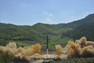 Aclaran. Tanto China como Rusia se desmarcan del conflicto por misiles entre EU y Norcorea. (ARCHIVO)