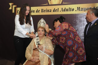 Como Reina fue elegida Ofelia Moreno Berumen. (RAMÓN SOTOMAYOR)
