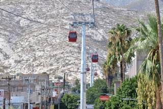Teleférico. Marcelo Torres criticó el ajuste a la alza que se pretende hacer a la obra en Torreón. (EL SIGLO DE TORREÓN)
