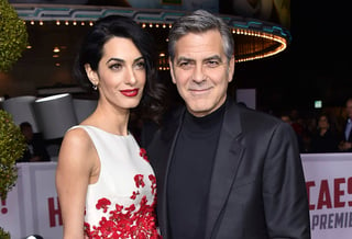 La donación a SPLC se tramitará a través de la Clooney Foundation For Justice, que creó el matrimonio en 2016. (ARCHIVO)