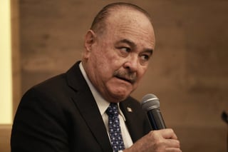 Crítica. Ernesto Ruffo responsabilizó a Felipe Calderón de la división en el PAN. (EL UNIVERSAL)