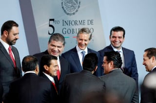 Gobernadores electos, presentes en V Informe de Peña Nieto