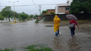  Tras las intensas lluvias ocurridas en las últimas 24 horas y derivado de las afectaciones, el gobierno de Oaxaca solicitó a la Secretaría de Gobernación la Declaratoria de Emergencia para 90 municipios que resintieron daños. (ARCHIVO)