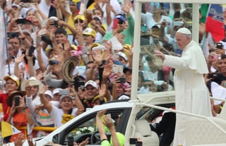 El Papa mostró su preocupación por México y el Caribe que se han visto afectados por desastres naturales. (EFE)
