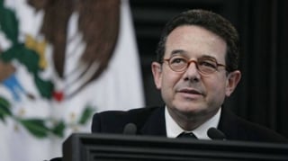 Indagan. Francisco Arroyo Vieyra, embajador de México en Uruguay, ocultó 1.2 millones de dólares en un banco de Andorra. (TWITTER)