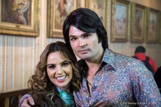 El final de la bioserie sobre la vida de Lupita D’Alessio, transmitido ayer por Las estrellas y otros canales locales de Televisa, superó a su competencia por 88.85%. (ESPECIAL) 

