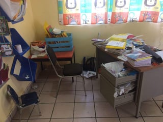 Los ladrones no robaron equipamiento sino el material escolar de 31 niños y niñas del grupo de 3 grado, sección 'A'. (EL SIGLO DE TORREÓN)