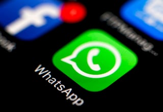 WhatsApp ayudó a conocer la localización de algunas personas que se encontraban atrapadas bajo polvo y cascajo. (ARCHIVO)