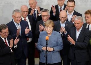 Reto. Angela Merkel prometió trabajar para arrebatarle a la extrema derecha sus simpatizantes. (AP)
