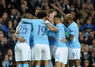 Manchester City logró su segunda victoria en la fase de grupos de la Champions tras vencer 2-0 al Shakhtar. (AP)