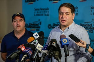 Crisis. La oposición aseguró que no viajará a República Dominicana para retomar el diálogo con Maduro. (EFE)