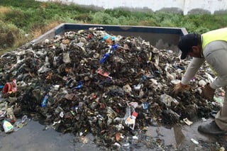 Siguen. En cuatro días de lluvias de los cárcamos más grandes del Simas se han recogido alrededor de 60 toneladas de basura.