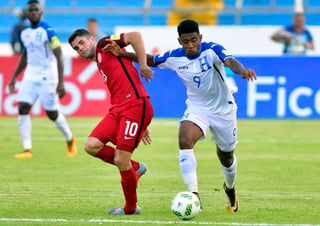 Honduras contra la selección de Estados Unidos en un partido del Hexagonal Final de la Concacaf. Honduras entrena para eliminatoria