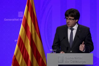 Sobre la posibilidad de que esta semana el Parlamento de Cataluña apruebe una declaración unilateral de independencia, dijo que finalmente será la cámara la que proceda conforme los resultados de la consulta. (EFE)
