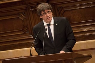 Puigdemont tiene de plazo hasta el lunes (16 de octubre) para responder al requerimiento del Gobierno español para que confirme si el pasado día 10 -al asumir el mandato del referéndum independentista ilegal- declaró la independencia de Cataluña. (ARCHIVO)