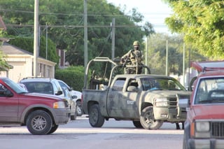 Operativo. Personal del Ejército resguardó la zona del enfrentamiento donde murió Juan Antonio Alvarado, 'El Alushe'. (EFE)