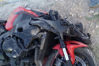Accidente. Pareja sufre accidente al viajar en su motocicleta. (EL SIGLO DE TORREÓN) 